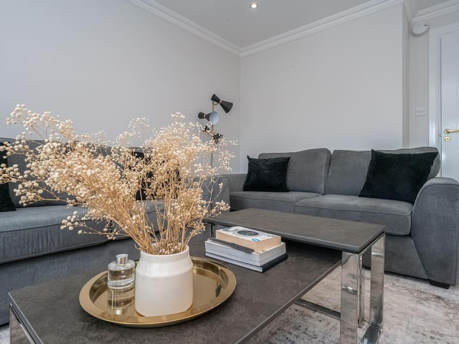 Appartement Luxury 2Bed 2Bath Flat In City Centre- Free Parking! à Édimbourg Extérieur photo